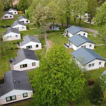 Dom wakacyjny Bungalowpark - Alpha 64