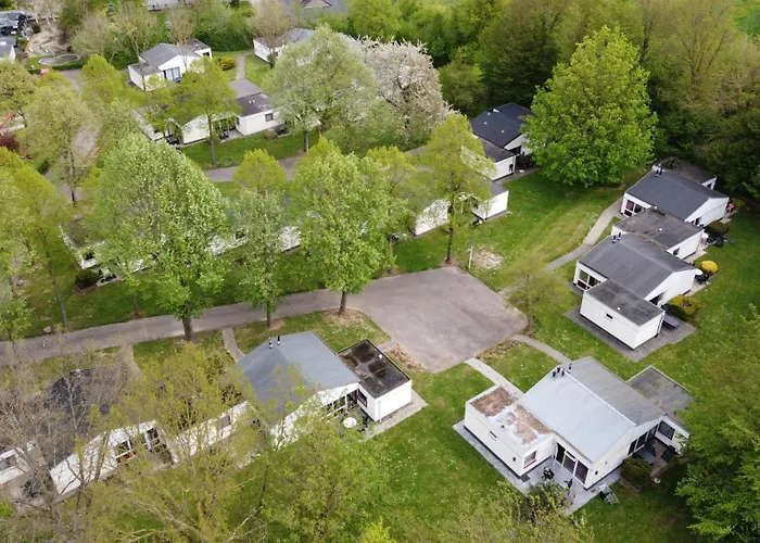 Bungalowpark - Alpha 64 Симпелвелд